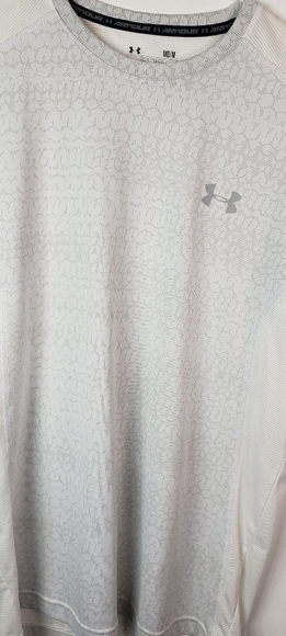 Under Armour shirt - Picture 5 of 5